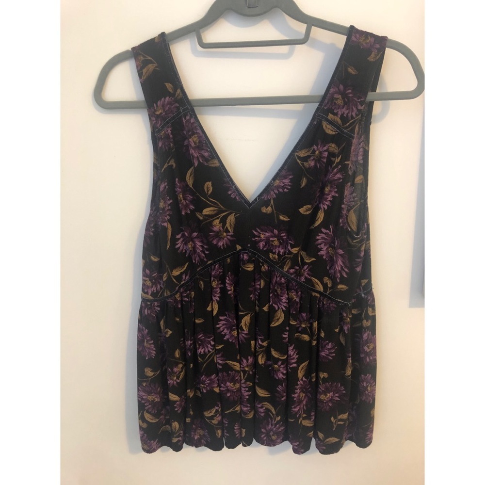 American Eagle Outfitters Floral Top